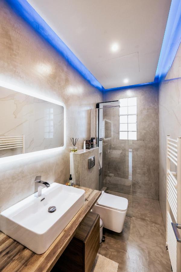Fort D-Val Luxurious Apartment Ángistron Exterior foto
