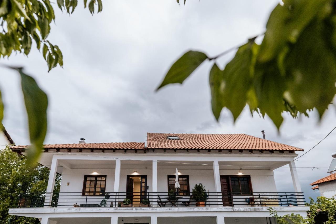 Fort D-Val Luxurious Apartment Ángistron Exterior foto