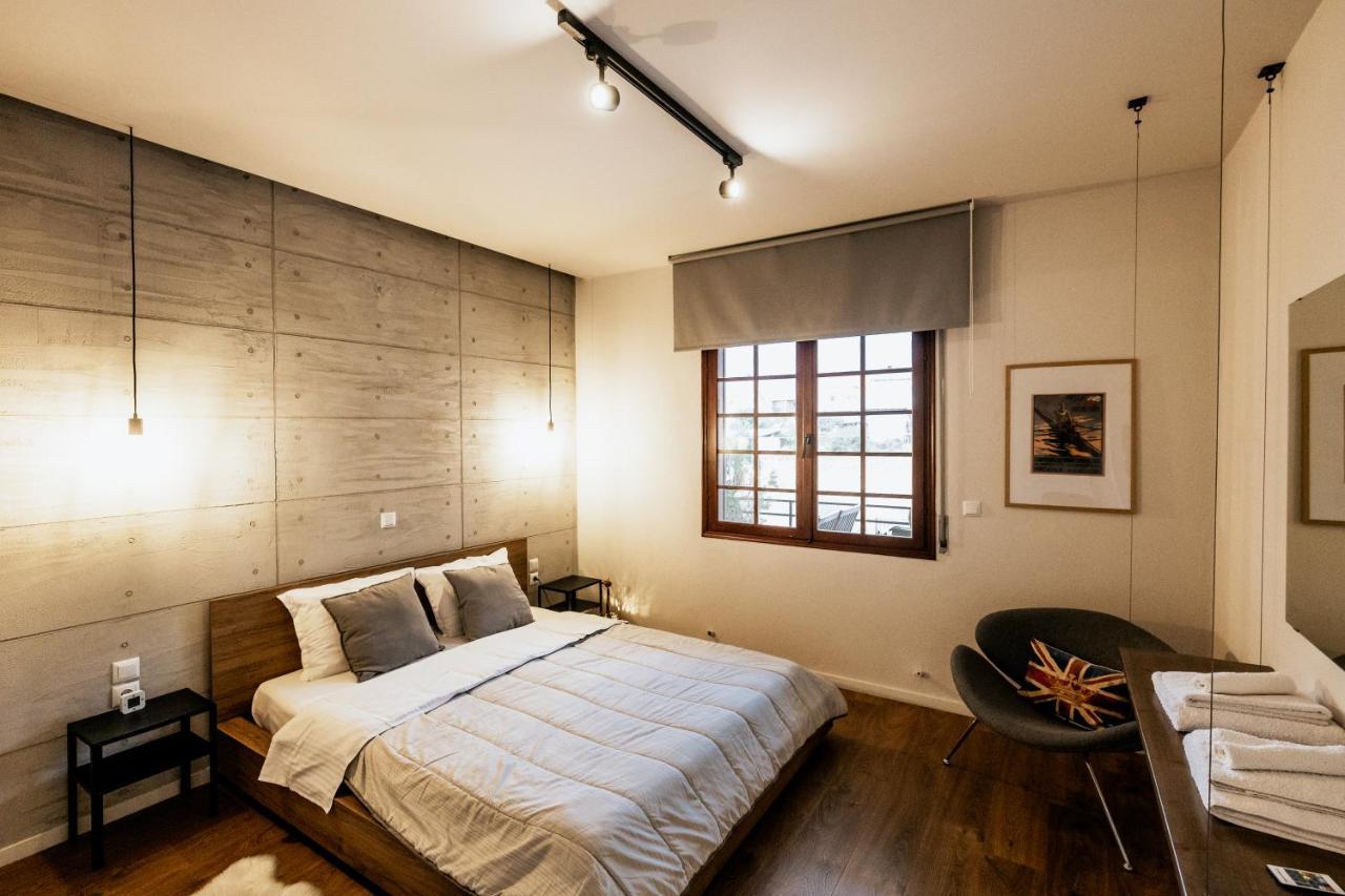 Fort D-Val Luxurious Apartment Ángistron Exterior foto